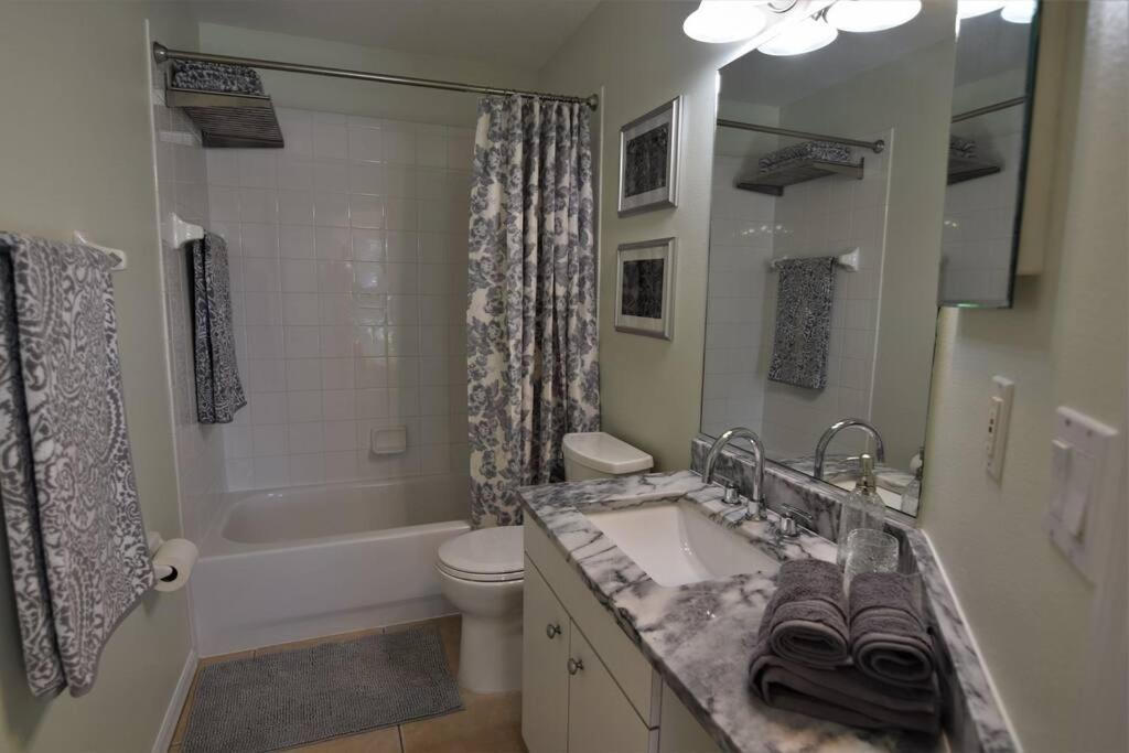 Florinda 3Bdr/2Bth 2Car Garage With New Pool Villa Sarasota Bagian luar foto